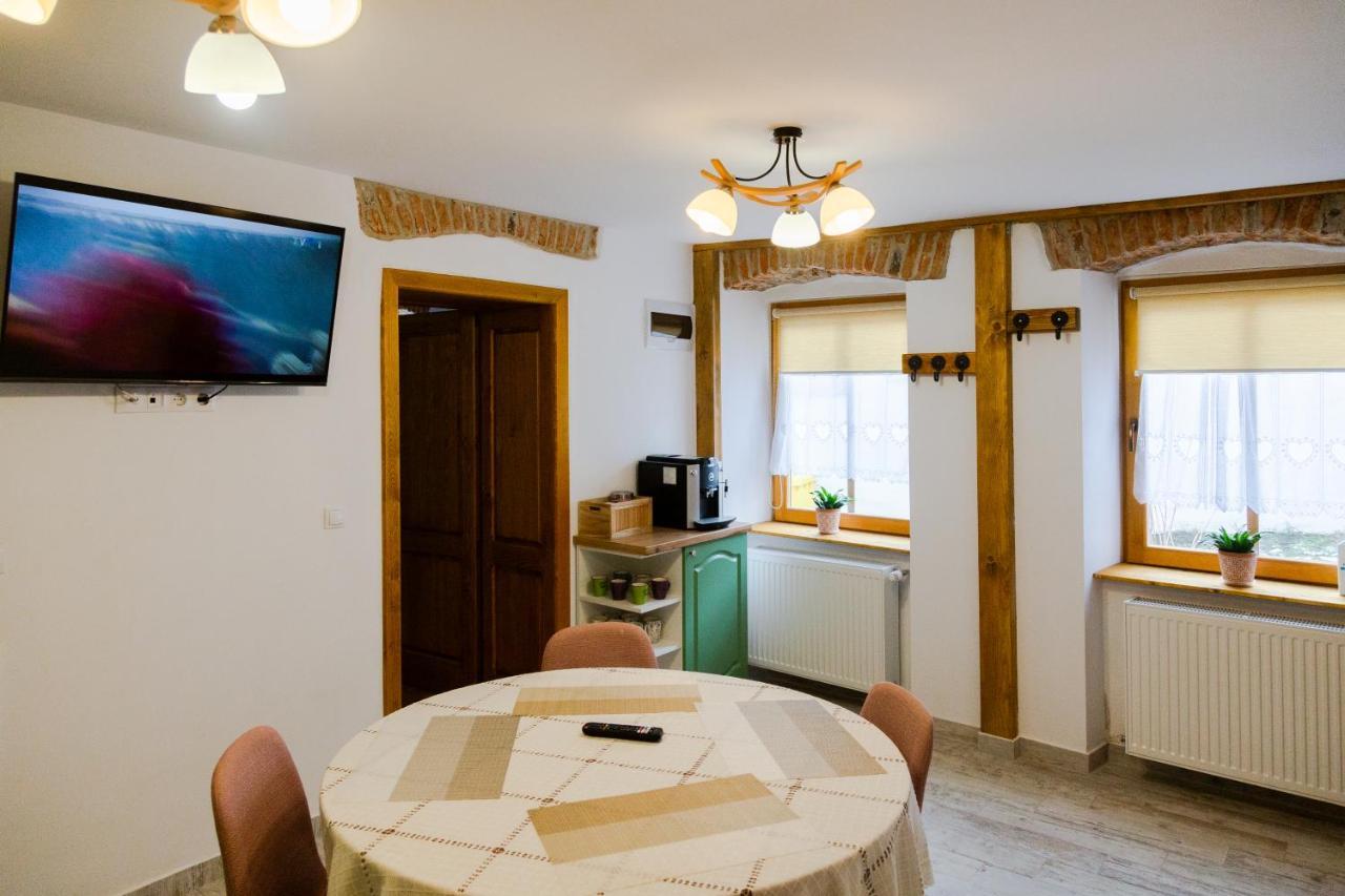 Stone Way Apartment Сібіу Екстер'єр фото