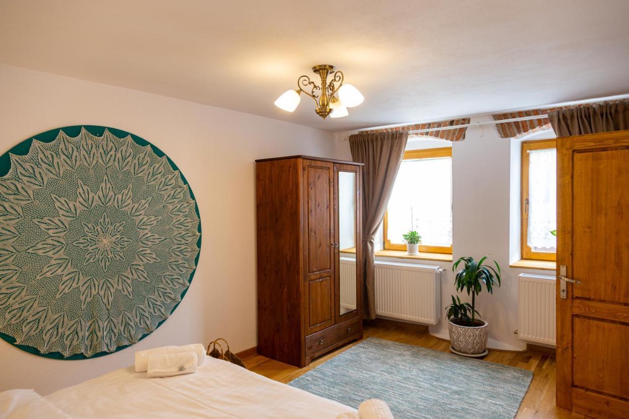Stone Way Apartment Сібіу Екстер'єр фото